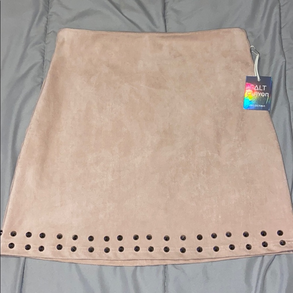 Studied mini skirt
